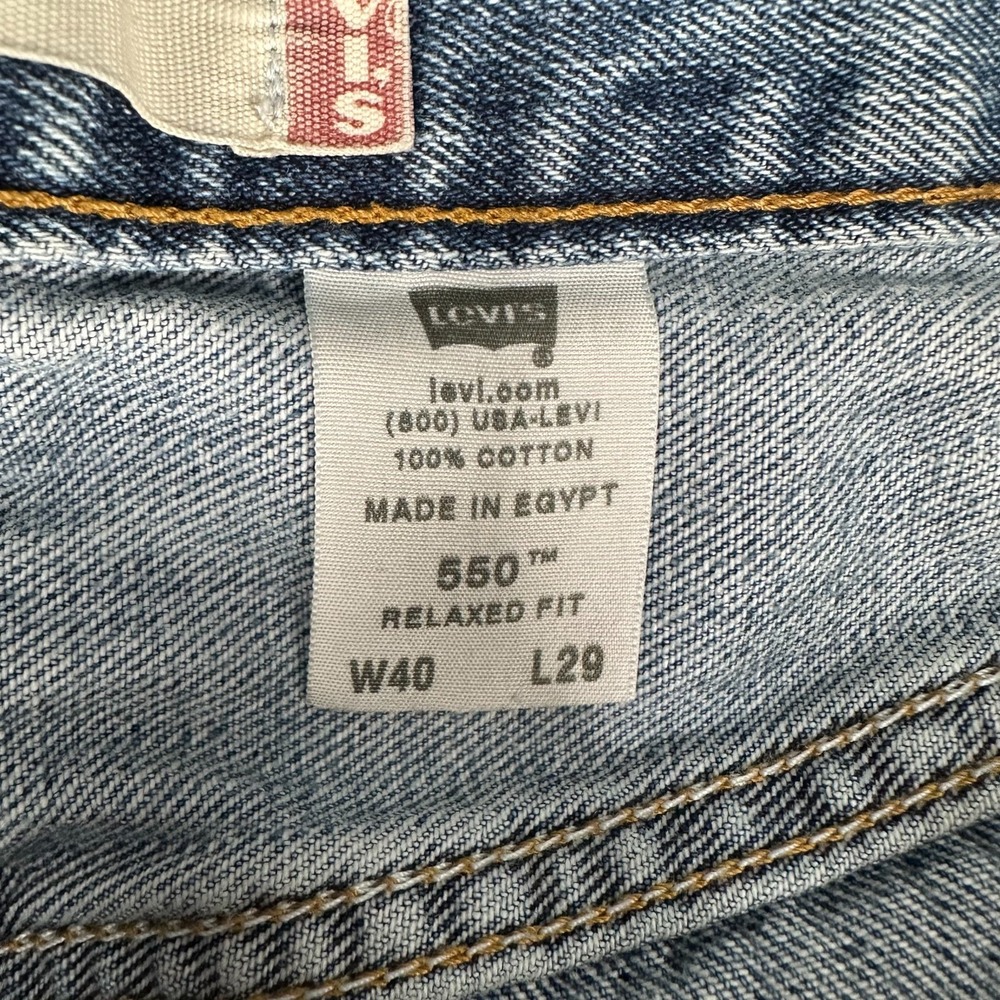 Levi's 550 Relaxed Fit Jeans Men's Size 40x29 Distressed Denim Medium Wash - Picture 14 of 16